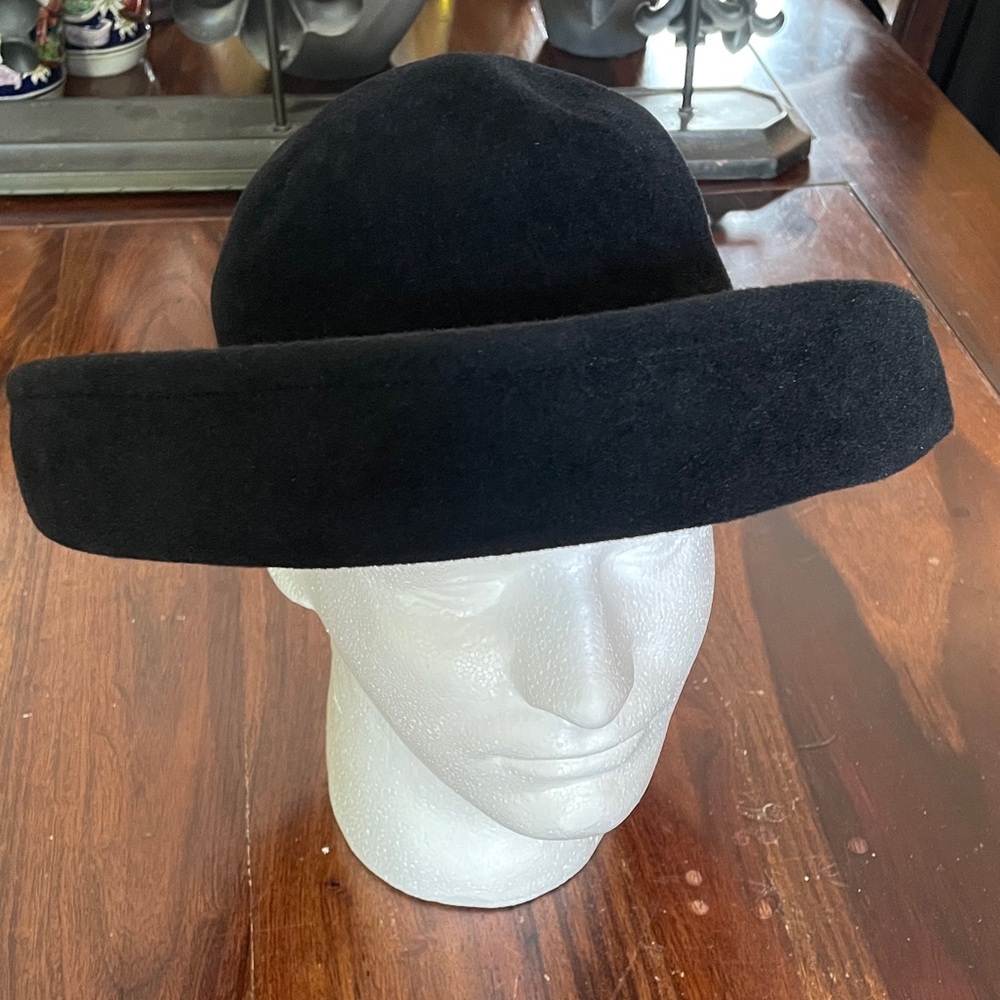 Eric Javits Black Felt Squishee Hat with Rolled Brim